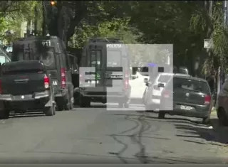 Durante toda la noche la policía intentó negociar con el agresor.