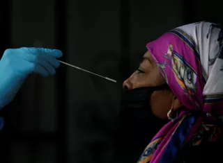 Hasta al 12 de noviembre, el número de reproducción efectivo del Covid-19 por número de casos reportados se ubicó en 0.76.