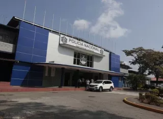 Vista general de la sede de la Policía Nacional en Ancón.