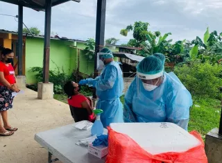 Los Equipos de Respuesta Rápida se trasladaron a la comunidad de Finca #43, con el objetivo de continuar la búsqueda activa de Covid-19.