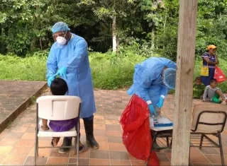 Hoy el índice positividad se ubicó en el 2.6%, mientas que la tasa de letalidad se mantuvo en 1.5%.