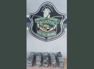 La droga iba oculta dentro de un contenedor.