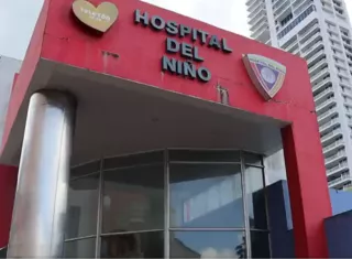 Vista externa del  Hospital del Niño Dr. losé Renán Esquivel.