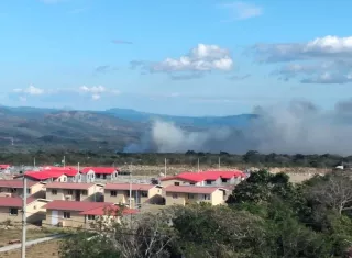 Joswar Alvarado, alcalde del distrito de Boquete confirmó que el incendio en el relleno sanitario se generó durante una quema de notas y expedientes.de una institución pública