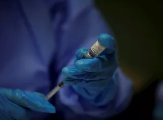 Desde el pasado 20 de enero hasta este miércoles se han aplicado en Panamá 6.211.271 dosis de vacunas contra la covid-19. EFE Ilustrativa