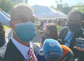 Para lograr que el Tribunal Electortal proceda con la revocatoria se requiere la recolección de firmas del 30% del padrón.