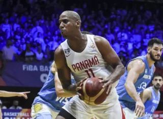 Ernesto Oglivie, integrante de la selección de baloncesto de Panamá. 