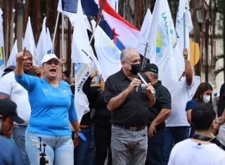 Luis Eduardo Camacho, secretario general del partido Realizando Metas.