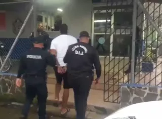 El aprehendido se escondía en una casa en la La Esperanza.