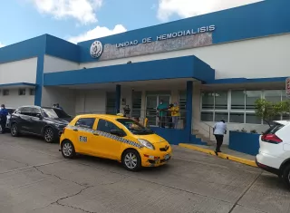 Policlínica Horacio Díaz Gómez de la Caja de Seguro Social en la ciudad de Santiago.