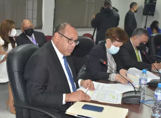 La Caja de Seguro Social sustentó el traslado de partida ante la Comisión de Presupuesto.