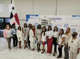 Miembros de la nueva junta directiva de Fonamupp.