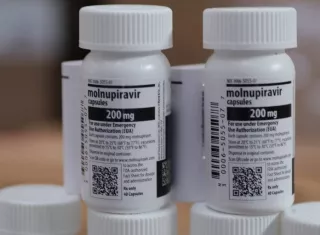 Distribuyen Molnupiravir y Paxlovid en todo el país