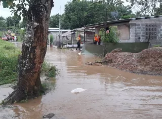 De las 200 casas afectadas: 60 están en la Comarca Ngäbe Buglé, 25 en Veraguas, 25 en Chiriquí y otras 90 en los corregimientos de Las Garzas y Pacora, en Panamá Este.