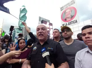 Los manifestantes le piden al gobierno enfocarse en los problemas del país. Foto: Víctor Arosemena