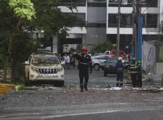 Así quedó la parte externa del PH Urbana Tower tras la explosión. Foto: Archivo