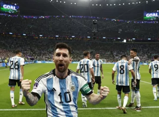 Lionel Messi festeja su gol./ EFE