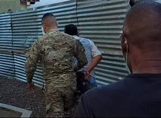 Los aprehendidos aceptaran su responsabilidad por el tráfico de 469 paquetes de cocaína.