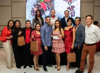 Parte de los participantes de la celebración en Terpel. Foto / Cortesía.