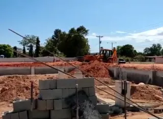 Desde el punto de vista del alcalde Tomás Arrocha, lo denunciado no representa ningún problema en sí, porque, según dijo, esa máquina se emplea en el Municipio de Natá "para servirle a la comunidad"