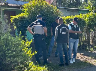  Este viernes se realizan diligencias de campo en el lugar donde fue ubicada la menor para lograr elementos de convicción que permita dar con el o los responsables de este hecho.