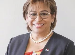 Dra. Juana Herrera, nueva ministra de la Mujer.