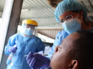 Al cierre de la semana de análisis habían 657 casos activos.