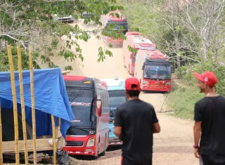 Los transportistas continuarán brindando este servicio a quienes se encuentren en las ETRM, para que puedan seguir adelante en su travesía.