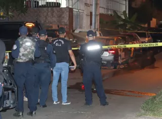 El hombre murió tirado en el pavimento 