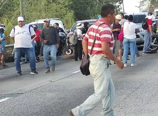 La protesta fue por falta de agua.