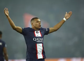 Kylian Mbappe durante un partido con el PSG. Archivo. EFE