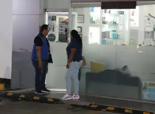 Personal de Ingresos de la CSS visitó comercios morosos en el pago de la cuota obrero patronal.