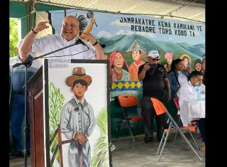 Crispiano Adames en Bocas del Toto