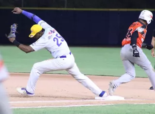 Colón tiene ventaja en la Serie Final del Campeonato Nacional de Béisbol Mayor tres juegos a uno. Foto: Fedebeis