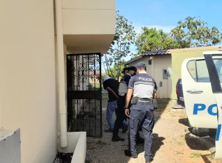 El imputado  a la llegada a la audiencia.