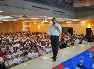 José Gabriel 'Gaby', Carrizo, hizo un reconocimiento al personal de salud, aseo, seguridad y a los miles de PRDs, que a pesar del gran riesgo, estuvieron en primera fila y cumplieron con la misión".