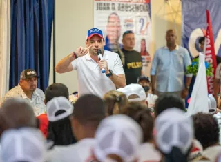  Candidato presidencial del PRD, José Gabriel &#039;Gaby&#039; Carrizo.