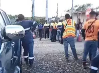Denuncia despidos injustificados en Generadora Gatún S.A.  (Foto-Video: Delfia Cortez)