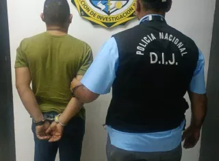 Condenado por violación.