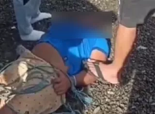 El sujeto fue aprehendido por los vecinos del área.