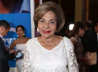 A finales de mayo, la diputada Mayín Correa, de 88 años de edad, se encuentra hospitalizada debido a dificultades cardiorespiratorias.