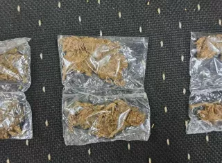 El estudiante tenía 6 sobres de marihuana.