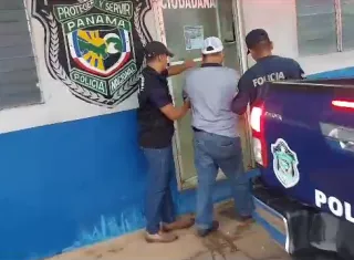  “Erick” y “Jessica”, fueron aprehendidos, ya que son requeridos por el delito de contra el patrimonio económico en modalidad de estafa.