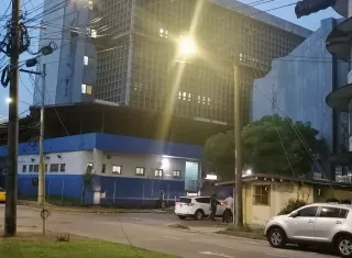 Murió en el hospital.