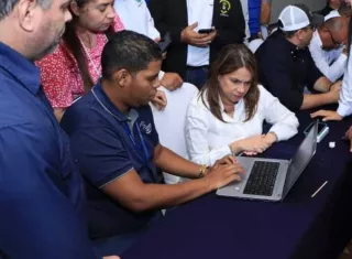 Reunión entre el Meduca y gremios magisteriales.
