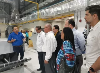 Miembros de la Junta Directiva de la Caja de Seguro Social inspeccionan las instalaciones de la Ciudad de la Salud.