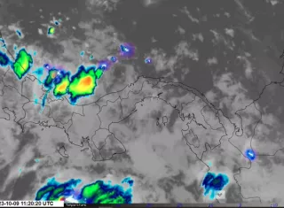 Lunes lluvioso recuerde su paraguas.