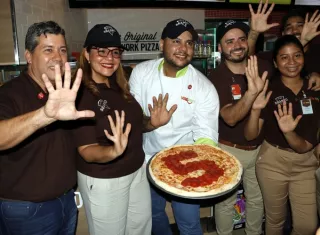 SBarro cuenta con cinco sucursales en las tiendas Va&amp;Ven en diferentes puntos del país. Foto / Víctor Arosemena. 