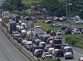 El presidente de Coel declaró que "se puede calcular que fácilmente las pérdidas en estos 23 días oscilan entre mil millones y 1.500 millones de dólares.