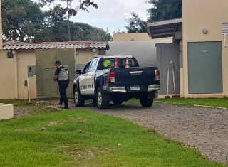 El individuo hoy condenado aprovechaba que la madre de la menor, una persona con discapacidad, salía a trabajar.